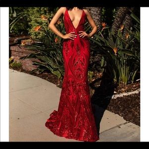 Red Prom dress